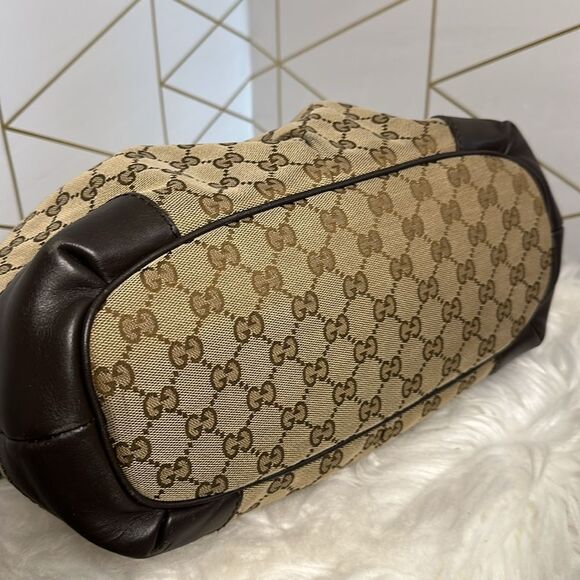 💯Authentic Gucci Two-Way Handbag🍀 - Picture 8 of 16